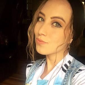 Meet your Posher, Kim